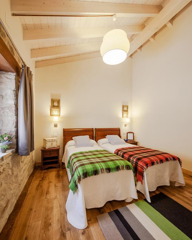 Casas La Xiuca Guest House Corras de la Puente Екстериор снимка