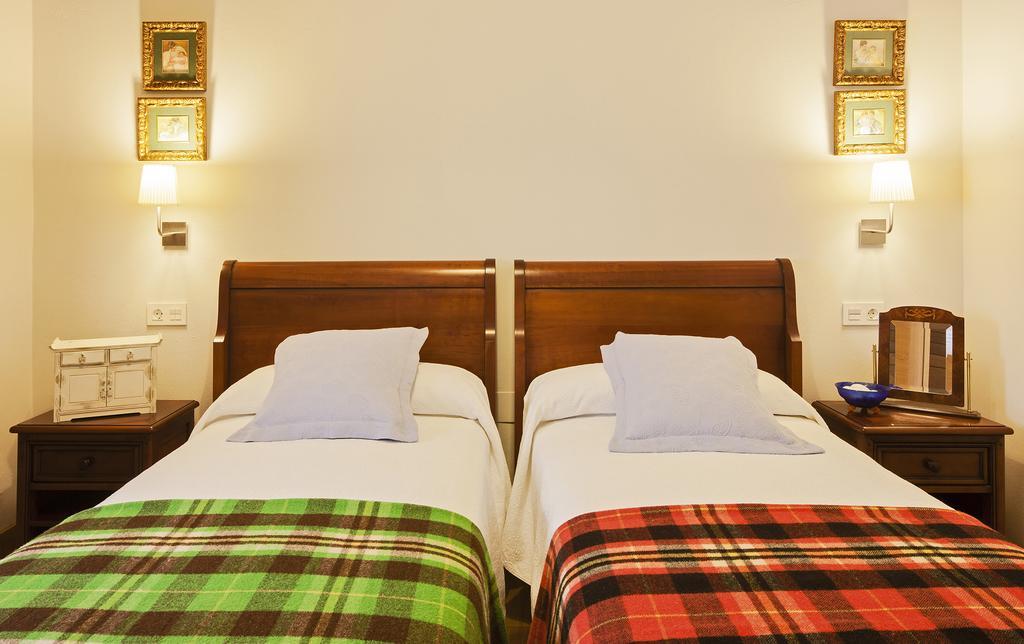 Casas La Xiuca Guest House Corras de la Puente Екстериор снимка